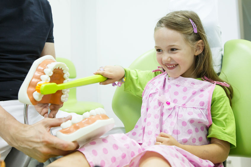 How Children Brushing Their Teeth